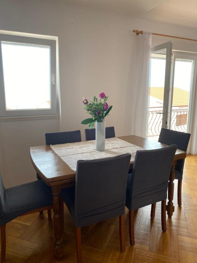 Apartmani Niks Makarska Buitenkant foto