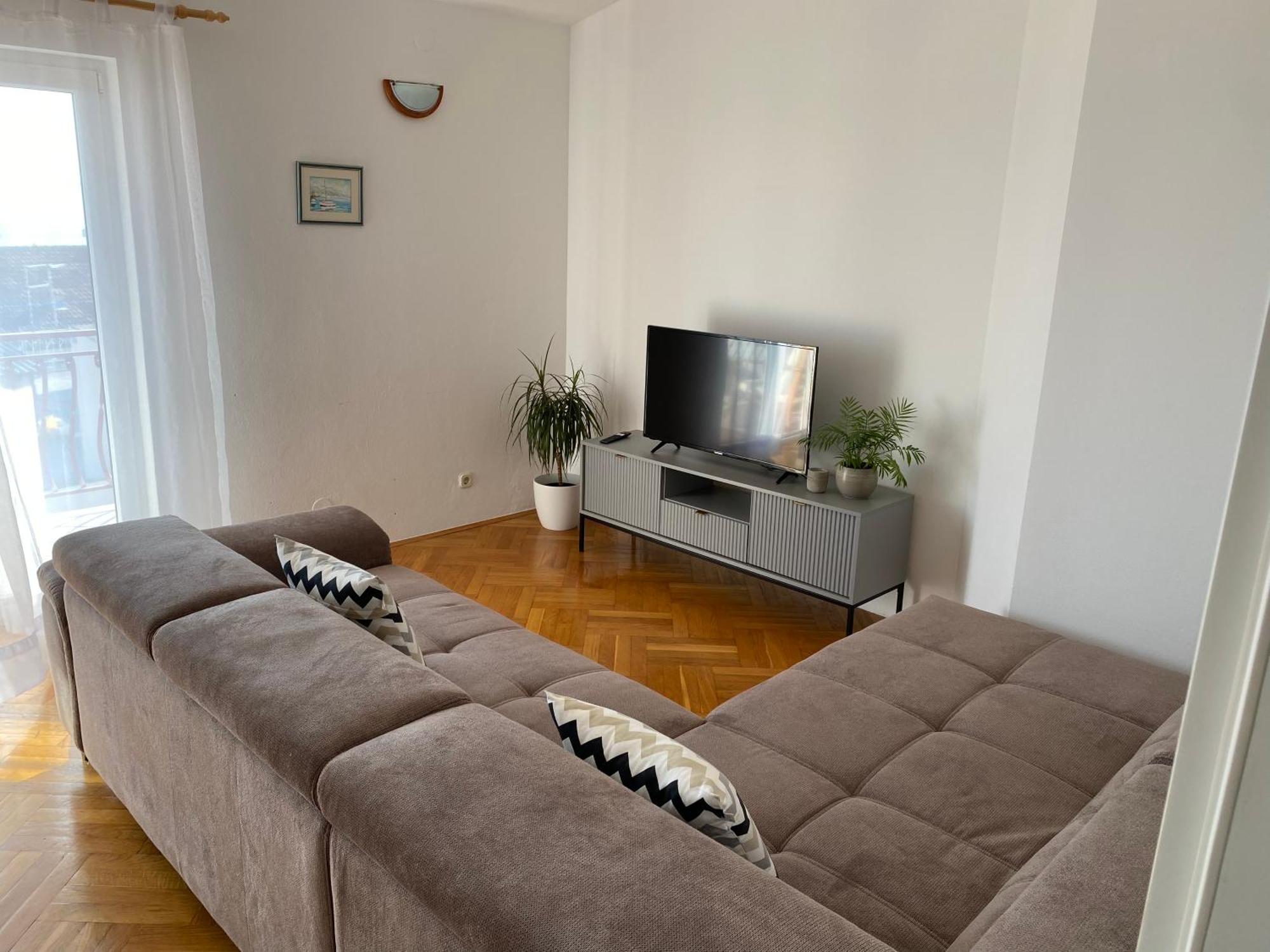 Apartmani Niks Makarska Buitenkant foto